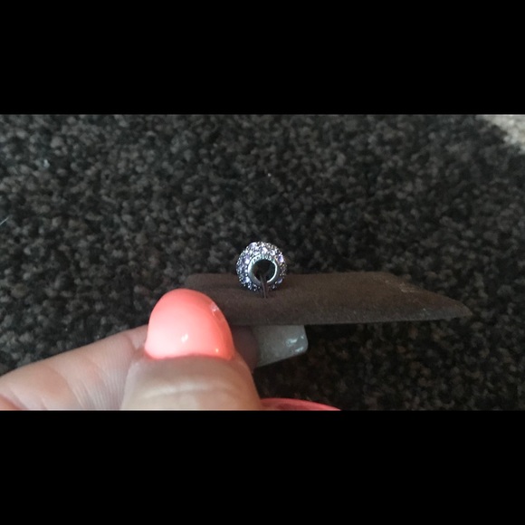 Authentic pandora charm - Picture 3 of 3